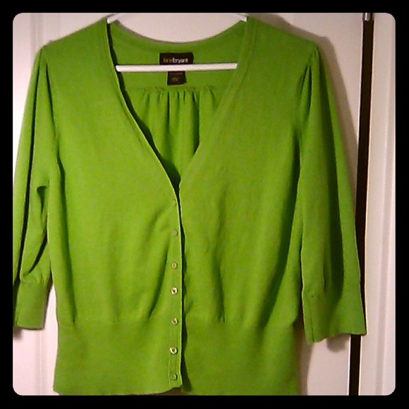 Lane Bryant Sweaters - 🍀Green Cardigan 14/16🍀